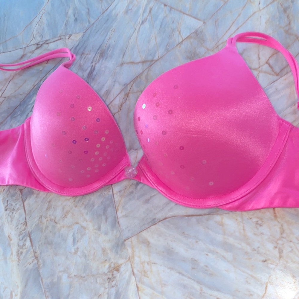 32C  VS Very Sexy Pink Push‎ Up Bra